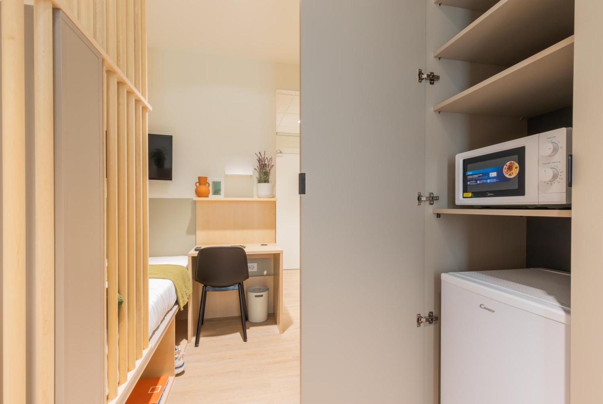 Well-Located Campus Rooms Near City Park Milano Exteriör bild