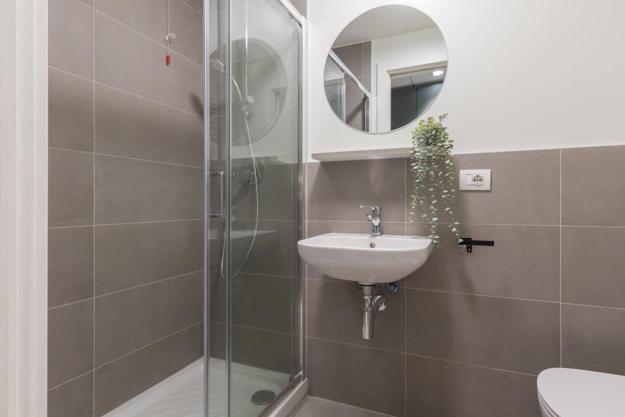 Well-Located Campus Rooms Near City Park Milano Exteriör bild