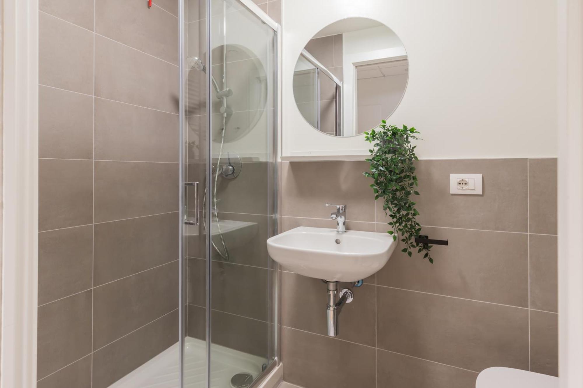 Well-Located Campus Rooms Near City Park Milano Exteriör bild